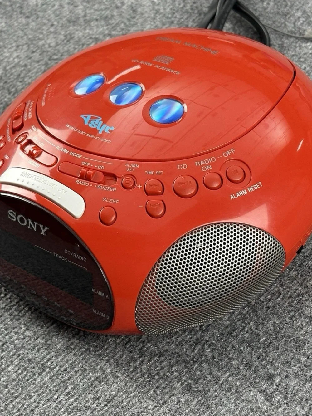 Sony Dream Machine Psyc ICF-CD831 CD Alarm Clock Radio Red Tested Clean Working